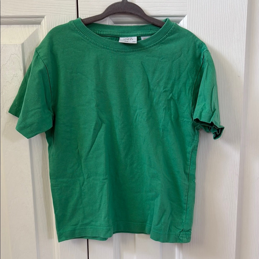 Zara Green Short Sleeve Tee Classic Crew Neck
